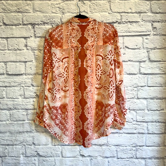 Pilcro from Anthropologie the relaxed roomy button down shirt size small - Picture 8 of 9